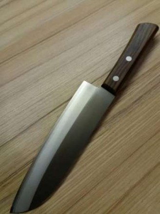 Нож японский кухонный Kanetsune Santoku KC-330
Страна производства : Japan
Мар. . фото 5