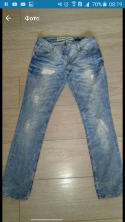 Модні джинси з потертостями River Island, розмір 32(6), стан нових, пересилаю но. . фото 3