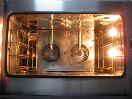 Продается пекарская пароконвекционная печь, 4 уровня 600x400.  Может использоват. . фото 3