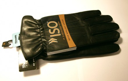 Перчатки мужские кожаные производства ISOTONER из очень качественной кожи.

Оп. . фото 2
