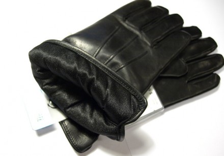 Перчатки мужские кожаные производства ISOTONER из очень качественной кожи.

Оп. . фото 4