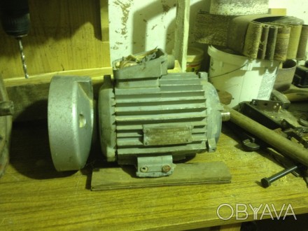 двигатель производства СССР подключение 220 -380 вольт почти новый. . фото 1