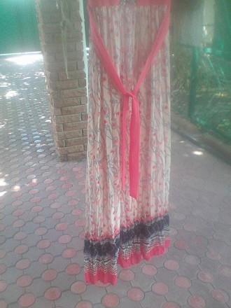 Продам женский летний сарафан на бретельках. Гофрировaнная ткань на подкладке. Д. . фото 3