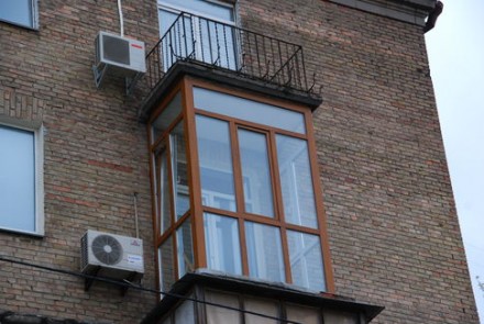С целью увеличения полезного пространства балкона, а также укрепления балкона ве. . фото 4