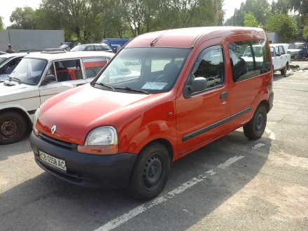 Renault Kangoo, 93000 г.в., красный, 1,2i, бензин, 216тыс.км., 5КПП, тонировка, . . фото 4
