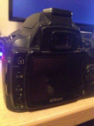 Фото аппарат Nikon D60 kit 18-55.
Фотоаппарат в хорошем состоянии, немного зате. . фото 6