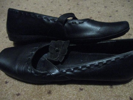 Туфли кожаные в отличном состоянии от всемирно известного производителя обуви: C. . фото 5
