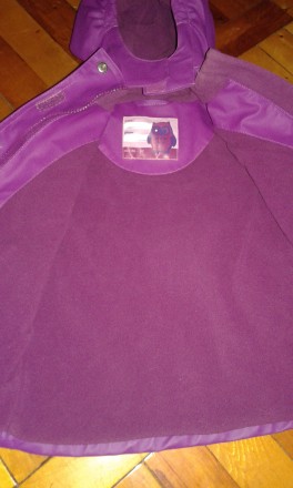 Теплая куртка-дождевик. Для девочки 2-4 лет. Сделана из плотной прорезиненой тка. . фото 9