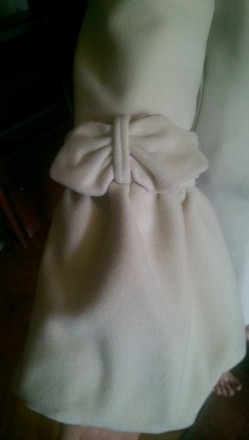 Пальто новое молочного цвета с подкладкой Burberry нарядное .Размер 38-40 , длин. . фото 6