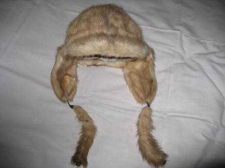 шапка зимняя меховая из норки, цвет бежевый, обхват головы-52см, с козырьком, и . . фото 4