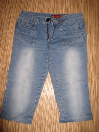 бриджи джинсовые, голубые, из качественного джинса, талия -72 см, бедра -86 см, . . фото 2