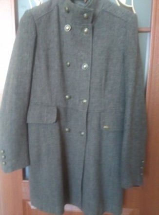 Пальто бренд SOSSX WOMAN Германия оригинал . Пальто в отличном состоянии , без с. . фото 2