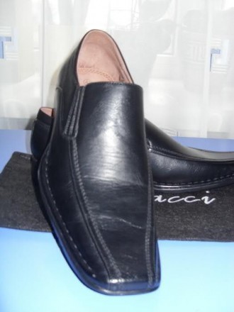 Продам новые черные кожаные туфли. Длина по стельке - 29см. Внутри - кожа. Произ. . фото 2