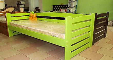Детская кровать Карлсон

• Прочная и надежная кровать из массива бука.
• Широ. . фото 4