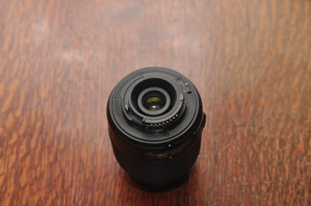 Продам об"єктив Nikon AF-S DX NIKKOR 18-55 1:3.5-5.6G ED.
Зовнішній вигляд на ф. . фото 6