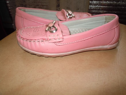 Продам туфли розового цвета в хорошем состоянии, размер 28. Очень удобные и крас. . фото 3