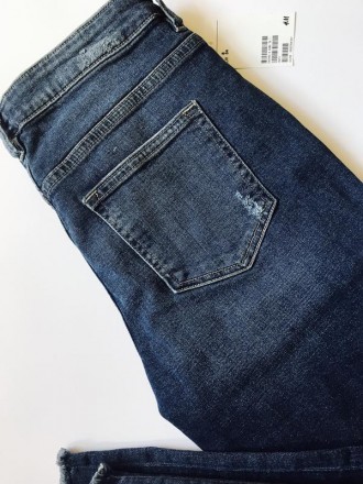 Новые джинсы Н&М, с бирками, не сток. Красивый синий цвет, штанина с ассиметричн. . фото 3