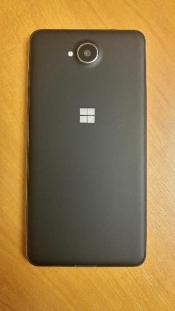 Смартфон Microsoft Lumia 650. Стан - як новий! Ніде не царапаний, не битий, не п. . фото 3