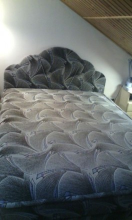 Двохспальне ліжко, виготовлено під замовлення. Дерев'яний каркас. Наповнювач : в. . фото 5