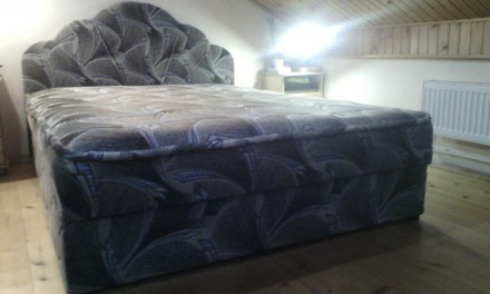 Двохспальне ліжко, виготовлено під замовлення. Дерев'яний каркас. Наповнювач : в. . фото 2