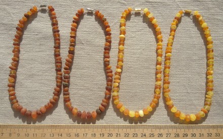 Детское янтарное ожерелье изготовлено из натурального шлифованного янтаря, котор. . фото 6