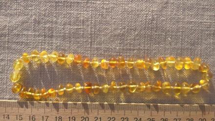 Детское янтарное ожерелье изготовлено из натурального шлифованного янтаря, котор. . фото 9