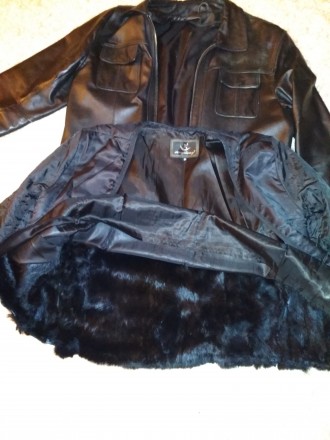 Продам черную кожаную куртку в хорошем состоянии. 3 внутренних кармана (в т.ч. 1. . фото 8