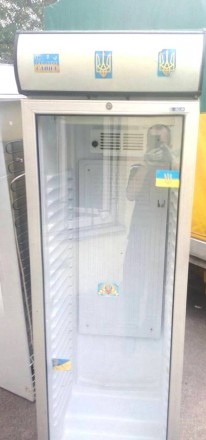 Продам  холодильный шкаф Б/У  Ugur USS 374. В хорошем состоянии. Со стеклянной д. . фото 3