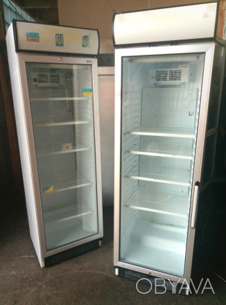 Продам  холодильный шкаф Б/У  Ugur USS 374. В хорошем состоянии. Со стеклянной д. . фото 1