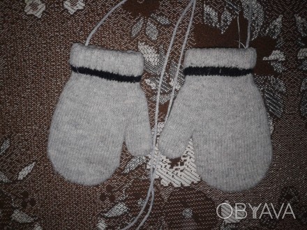 Теплые ,двойные рукавички на веревочке на ребенка 2-3 года.Ширина 7см,длина14см. . фото 1