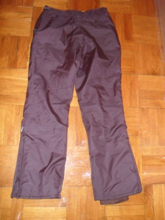 В отличном состоянии стильные  женские мембранные брюки   Alpine из мембранной т. . фото 3
