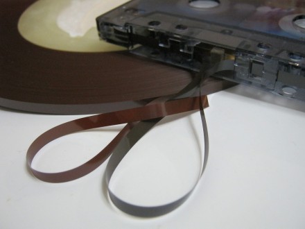 Предлагаю Вашему вниманию аудиокассетную импортную плёнку шириной - одна восьмая. . фото 3