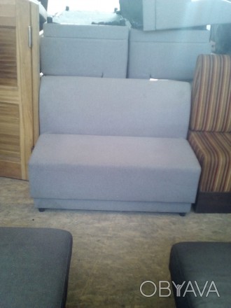 Продается диван б/у серый  для кафе, бара со склада б/у мебели и оборудования б/. . фото 1