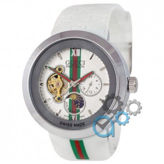 У бренда Gucci есть свои фирменные особенности - часы имеют круглый корпус, моде. . фото 3