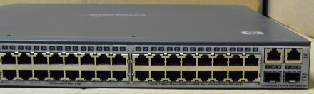 Описание :Коммутатор HP ProCurve Switch 2650 J4899B

Внешние порты ввода-вывод. . фото 7