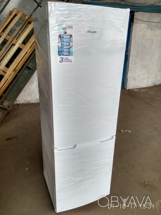 Тип холодильника  Двухкамерный
Общий объем холодильника  326 л
Система разморо. . фото 1