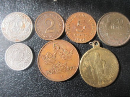 монеты   разных   стран   стоимость   уточняйте. . фото 6