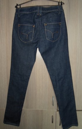джинсы в хорошем состоянии-не затасканные-мало ношенные-без дефектов
джинс стре. . фото 4