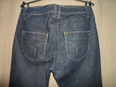 джинсы в хорошем состоянии-не затасканные-мало ношенные-без дефектов
джинс стре. . фото 5