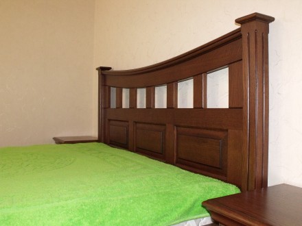 Ліжко дерев'яне дубове
Ціна 13000гр
Розмір під матрас 2000*1600 
Прилiжковi п. . фото 3