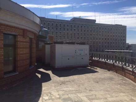 Уникальное предложение! В центре Киева  продается 6-этажное отдельно стоящее зда. . фото 9
