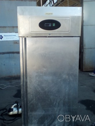 Продается шкаф морозильный б/у Tefcold RF 710   со склада б/у оборудования и меб. . фото 1