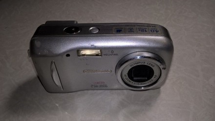 Продам цифровой фотоаппарат Olympus C-480. 4-х кратный оптический зум. Без карты. . фото 6
