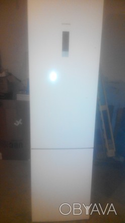 Двохкамерний холодильник Сименс.200 см. висота.оригінальний холодильник з функці. . фото 1