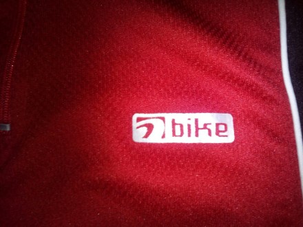 Веломайка, велофутболка, велоджерси Bike feroti sport
Розмір - M
стан: 5+
Є р. . фото 5