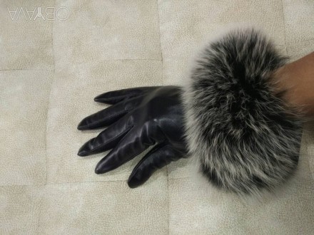 Большое каличество перчаток , хорошее качество , натуральный мех и кожа. Звоните. . фото 8