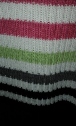 Пуловер женский из мягкой пряжи. Размер 50, в разноцветную полоску, у-образный в. . фото 7
