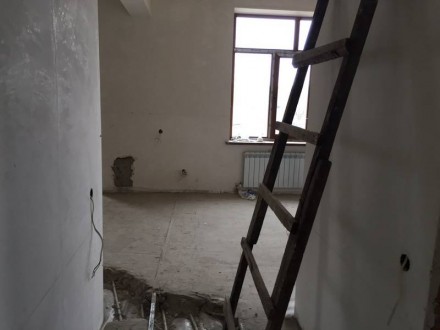 Васильков, коттедж 2 этажа, 220 кв.м.,  1-й этаж -  зал, спальня, кухня, коридор. Васильков. фото 10