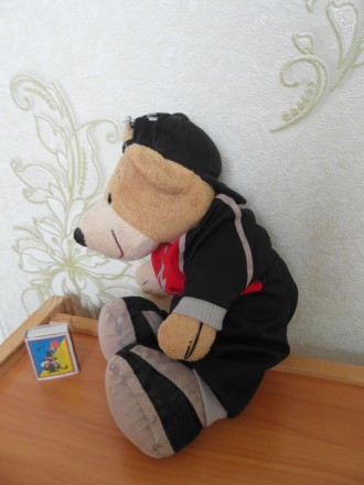 Продам вот такую мягкую игрушку медвежонок Тедди.
Игрушка в очень хорошем состо. . фото 4