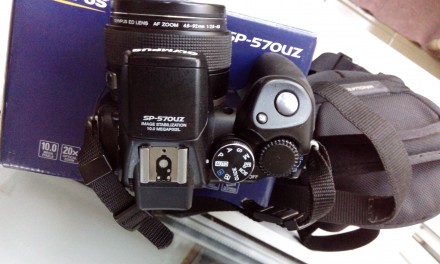 Фотоаппарат и оптика в отличном состоянии
Отличный большой зум 4,6 - 92 мм
раб. . фото 2